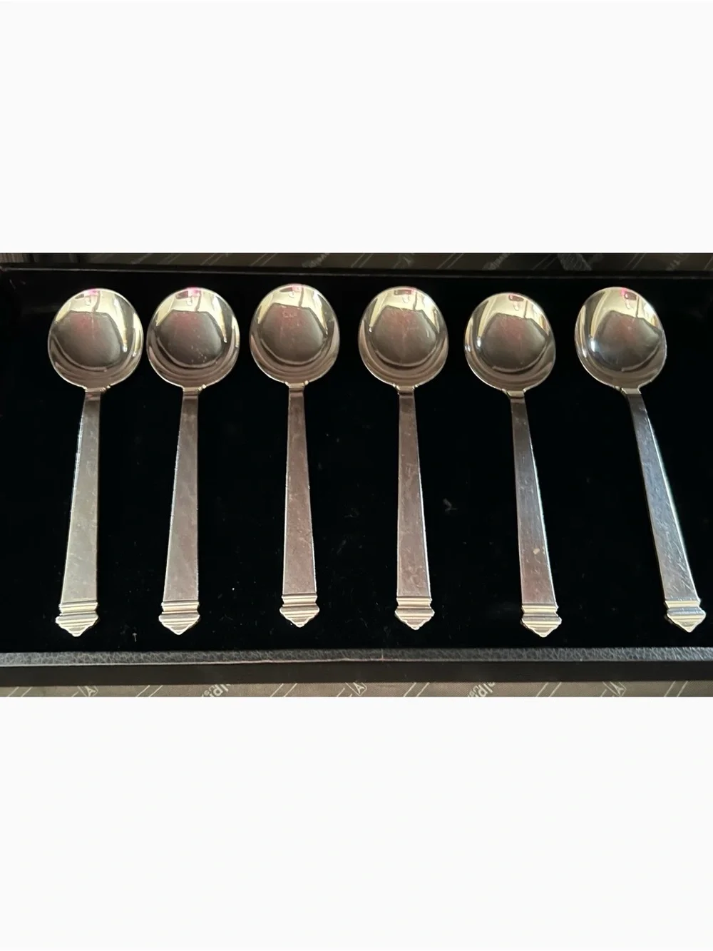 Tiffany & Co Hampton Silver Flatware Set w/ Chest & Serving Pieces (120pcs.) 🩵🍴